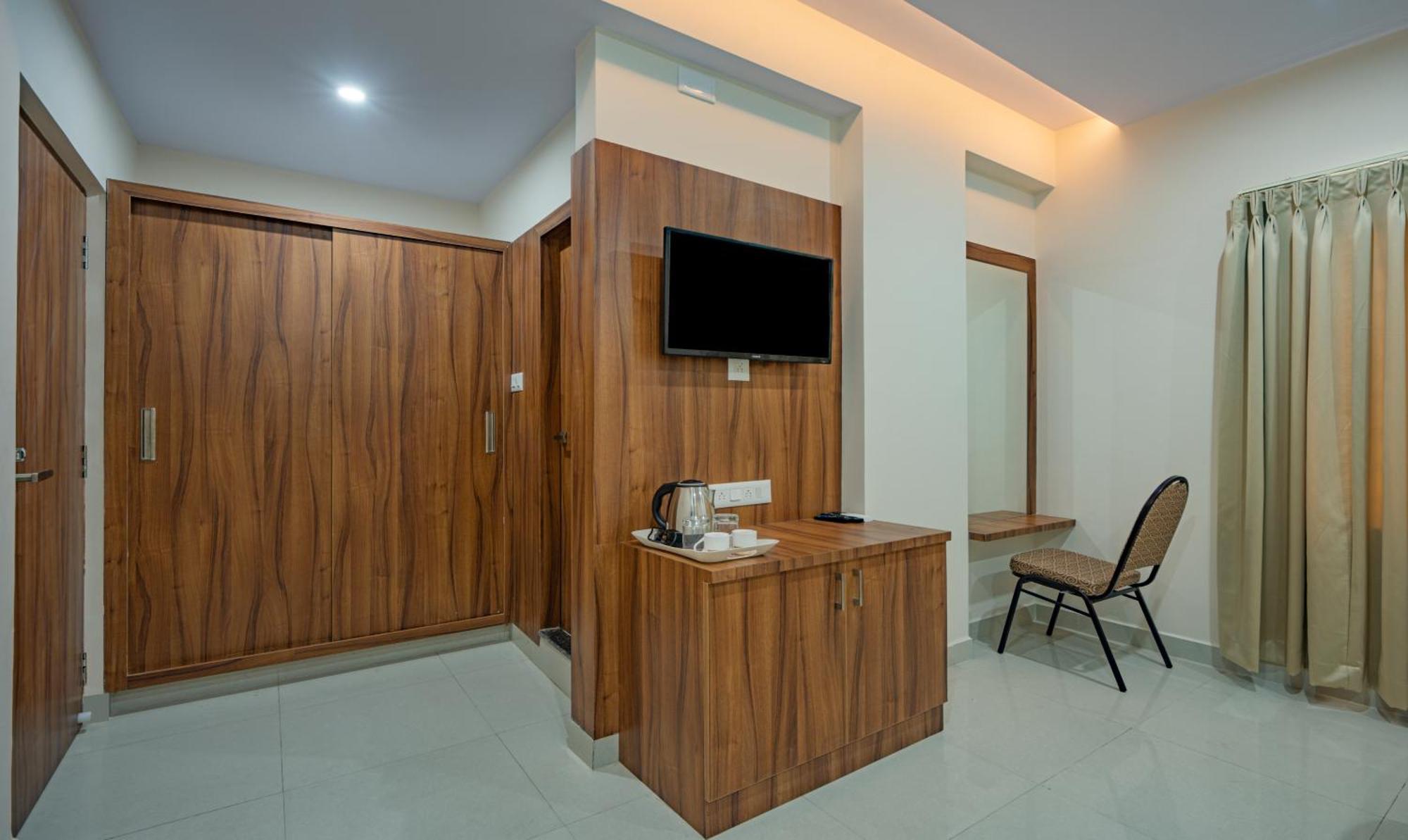 Treebo Global Stay, Uttarahalli Bangalore Exteriör bild