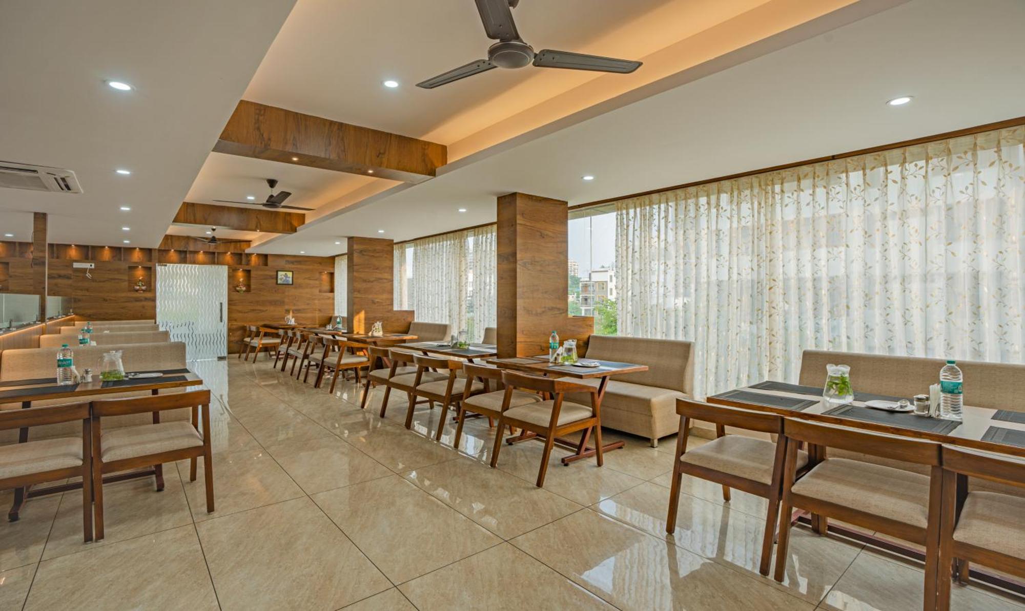 Treebo Global Stay, Uttarahalli Bangalore Exteriör bild